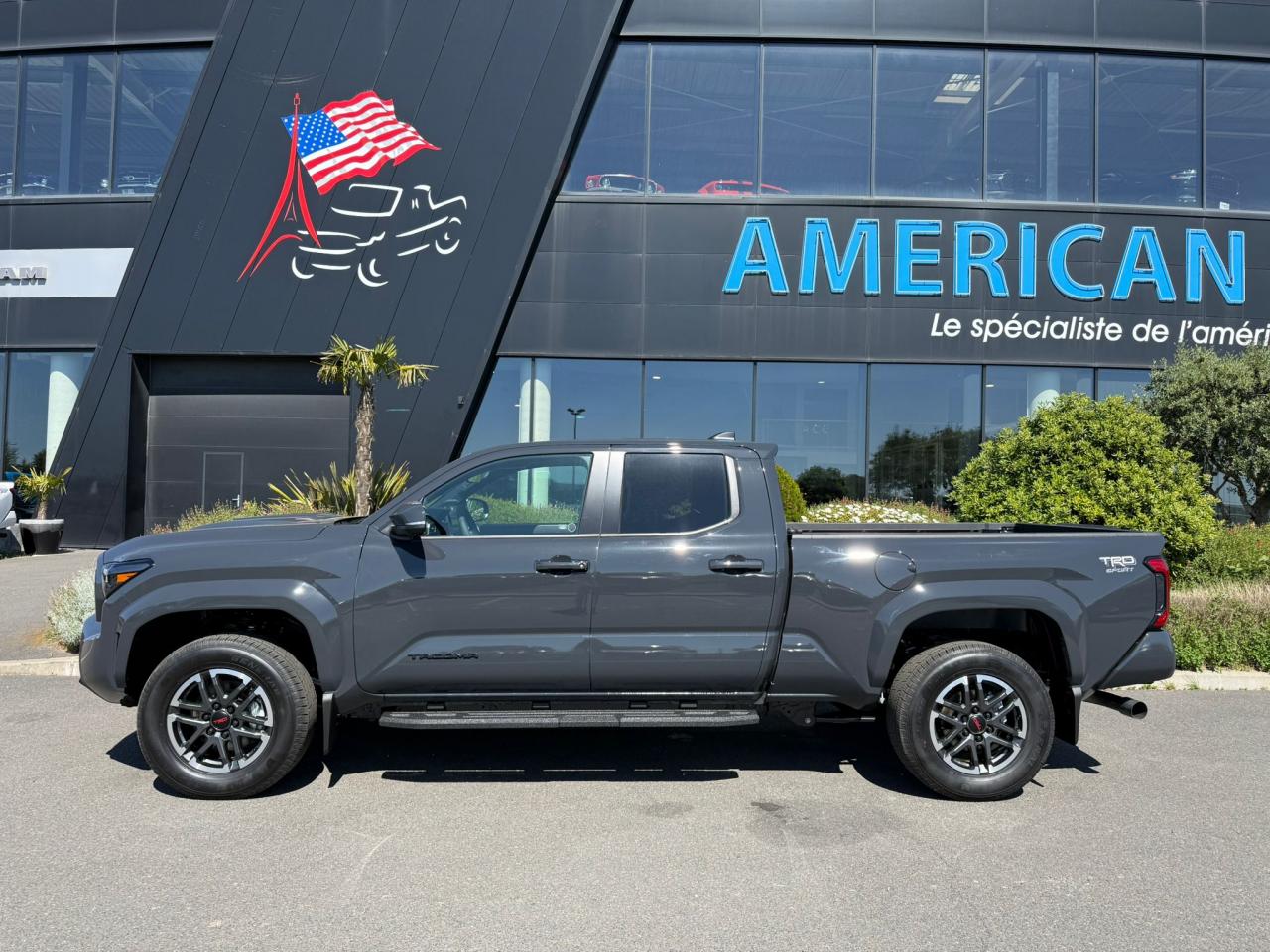 TOYOTA TACOMA TRD SPORT PREMIUM