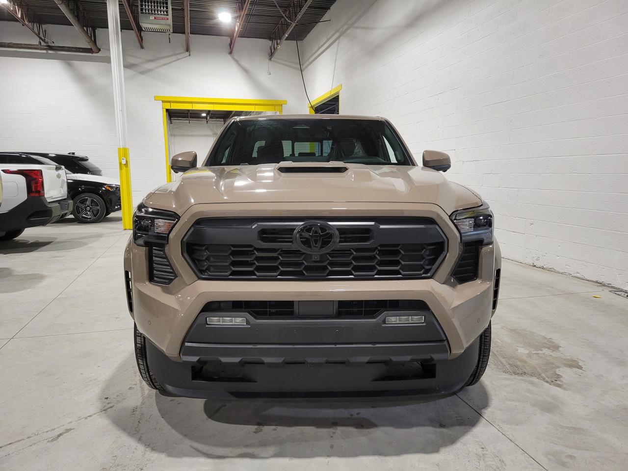 TOYOTA TACOMA TRD SPORT PREMIUM