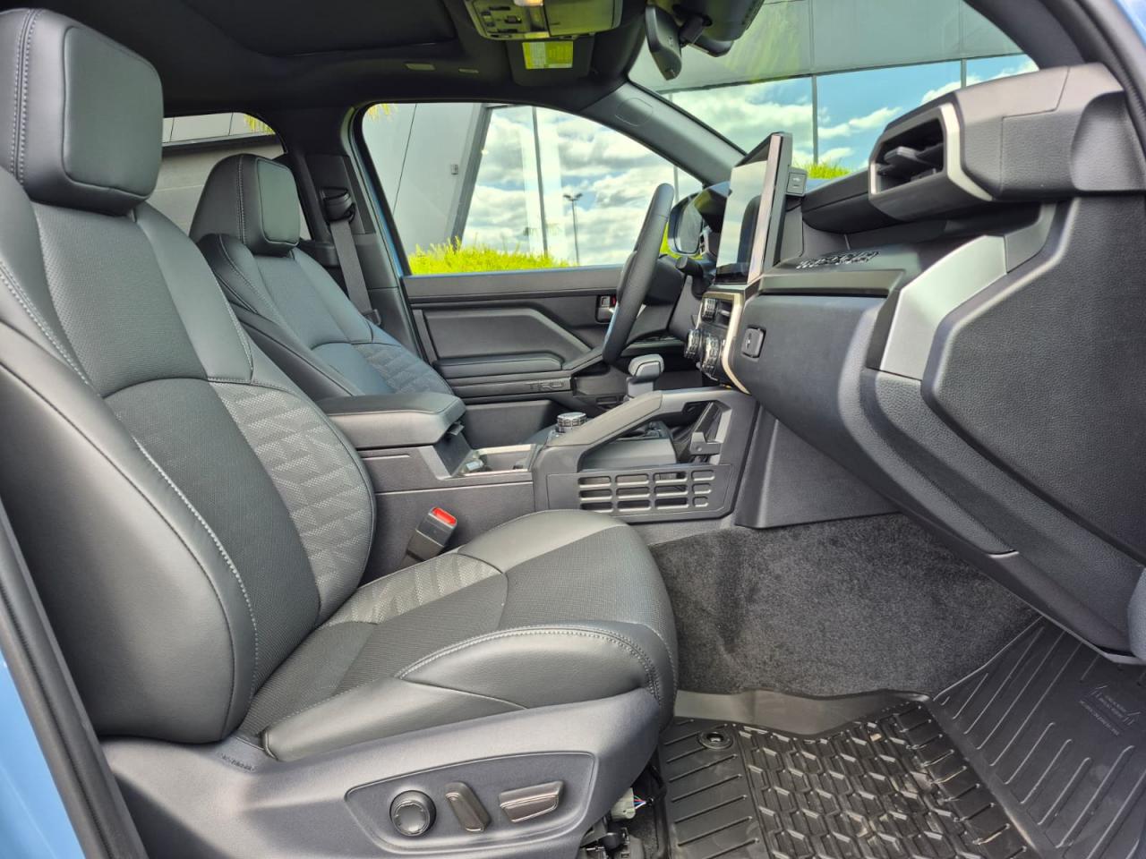 TOYOTA TACOMA TRD SPORT PREMIUM