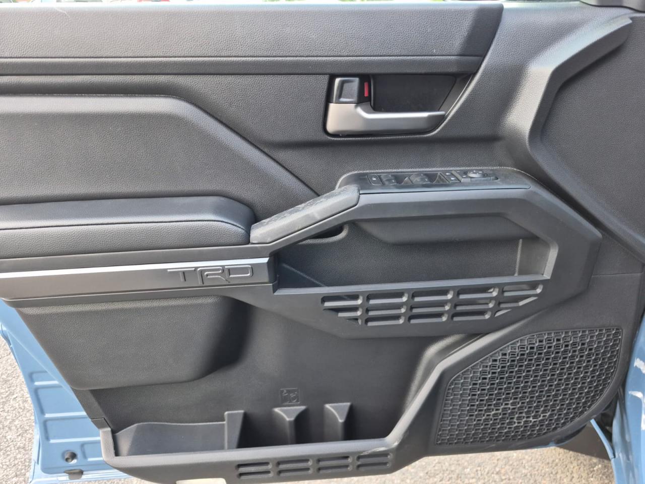 TOYOTA TACOMA TRD SPORT PREMIUM