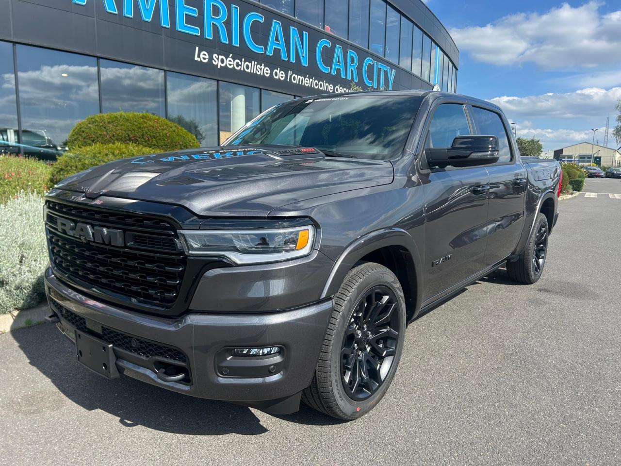 DODGE RAM