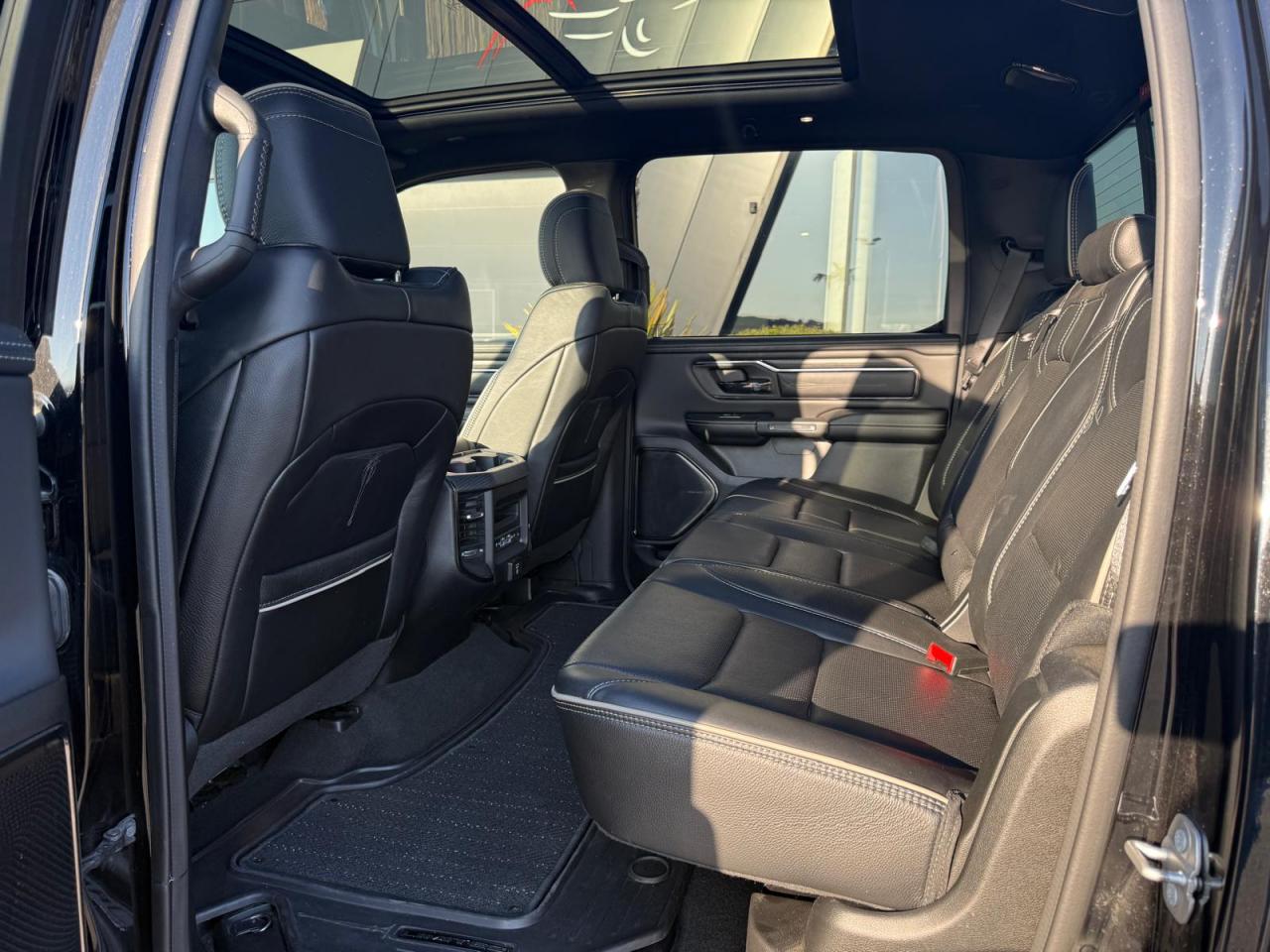 DODGE RAM 1500 LIMITED NIGHT EDTION RAMBOX HAYON MULTI