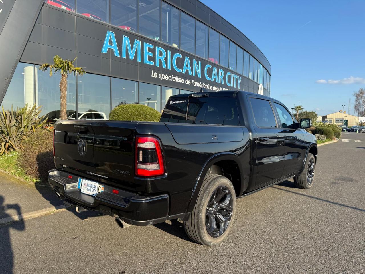 DODGE RAM 1500 LIMITED NIGHT EDTION RAMBOX HAYON MULTI