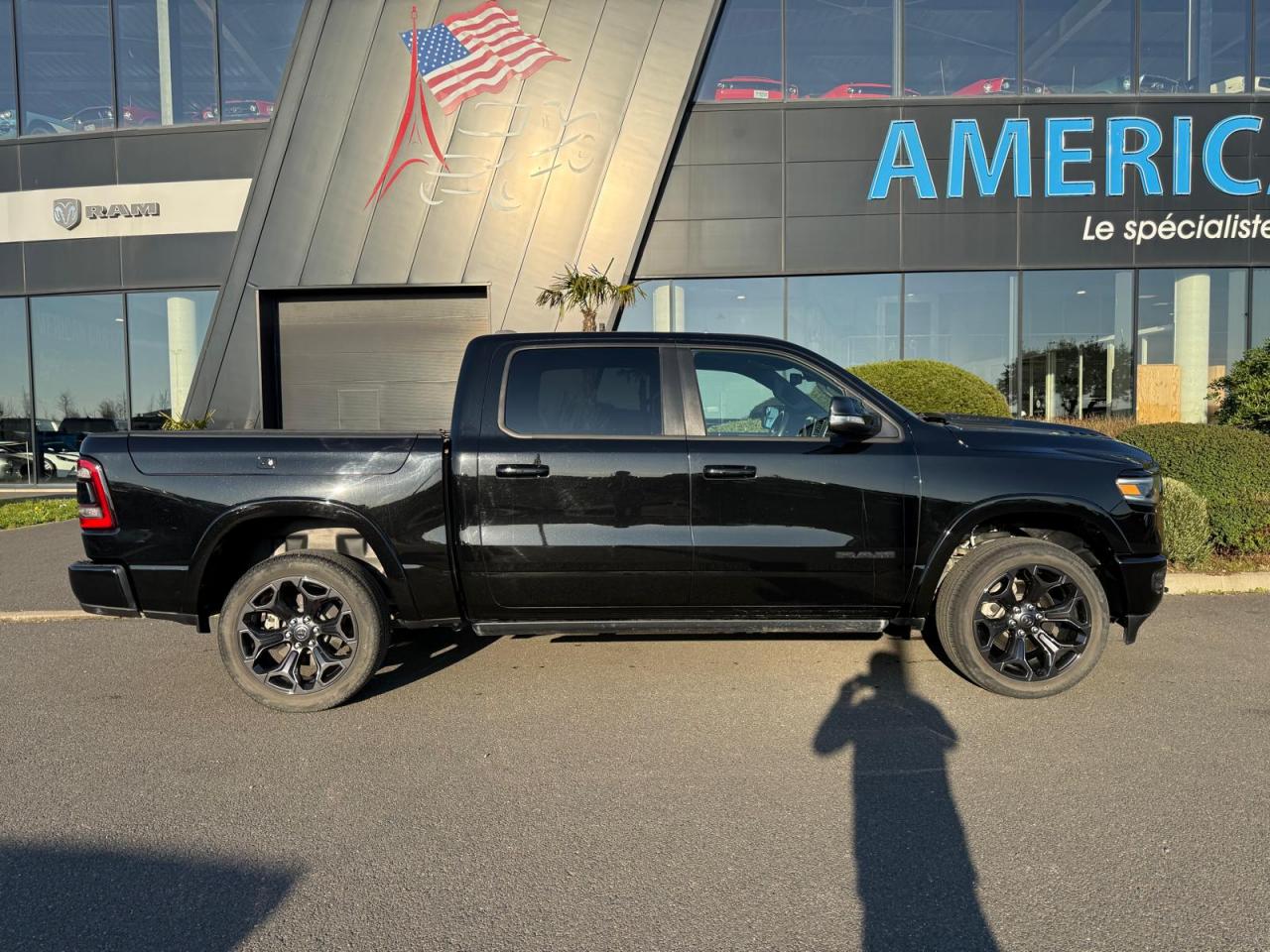 DODGE RAM 1500 LIMITED NIGHT EDTION RAMBOX HAYON MULTI