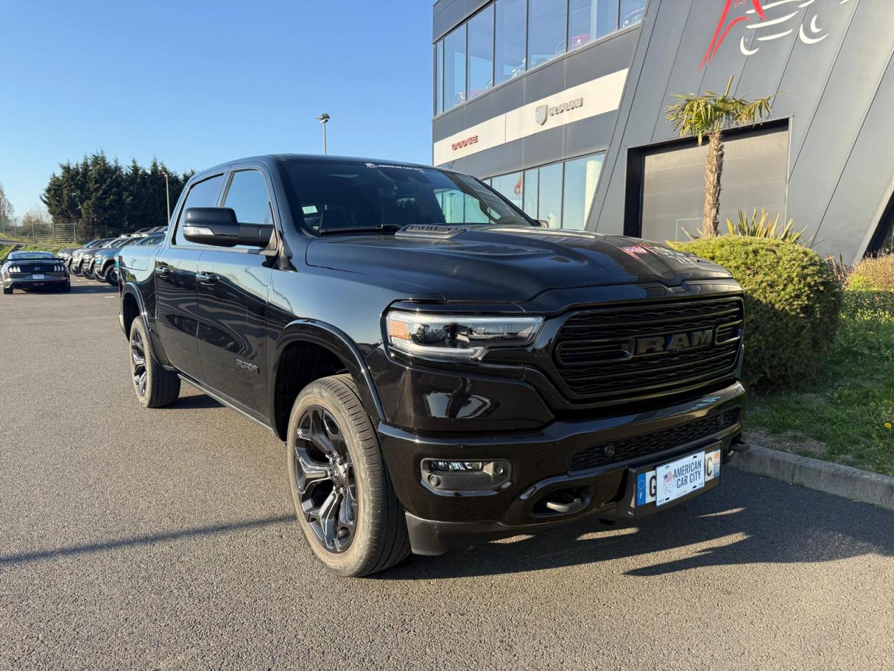 DODGE RAM 1500 LIMITED NIGHT EDTION RAMBOX HAYON MULTI