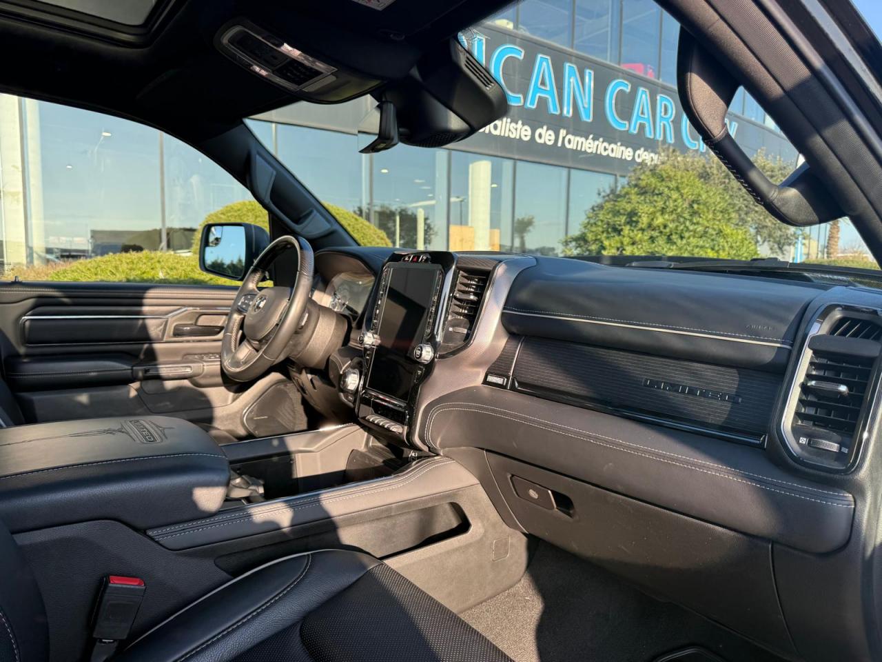 DODGE RAM 1500 LIMITED NIGHT EDTION RAMBOX HAYON MULTI