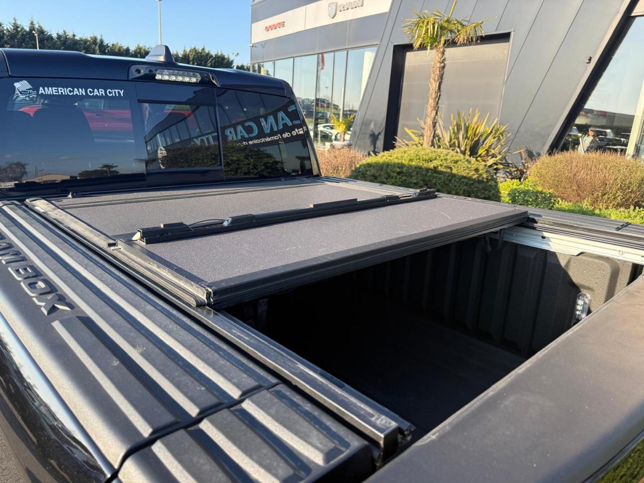 DODGE RAM 1500 LIMITED NIGHT EDTION RAMBOX HAYON MULTI