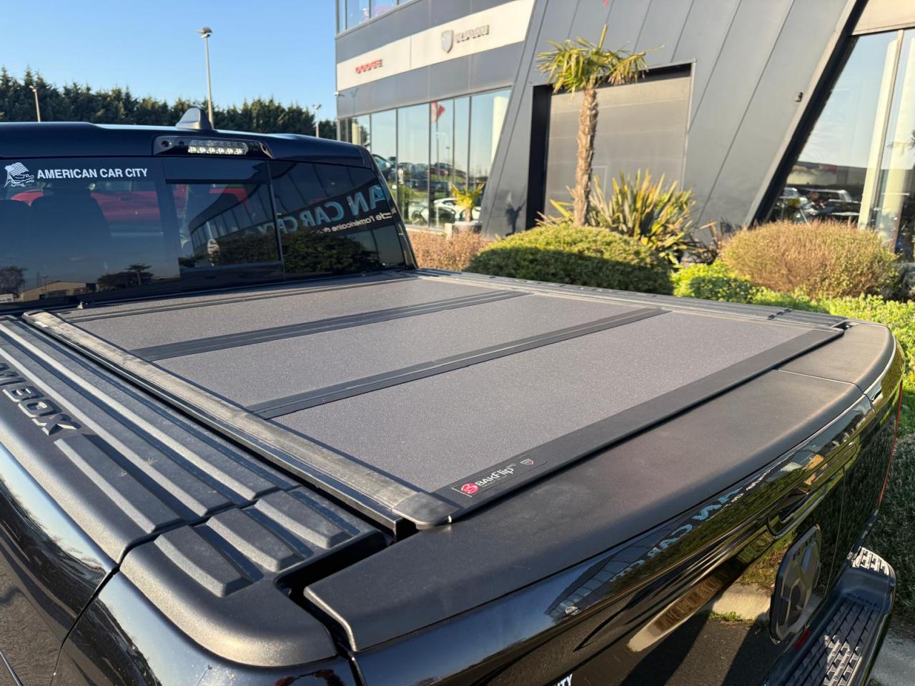 DODGE RAM 1500 LIMITED NIGHT EDTION RAMBOX HAYON MULTI