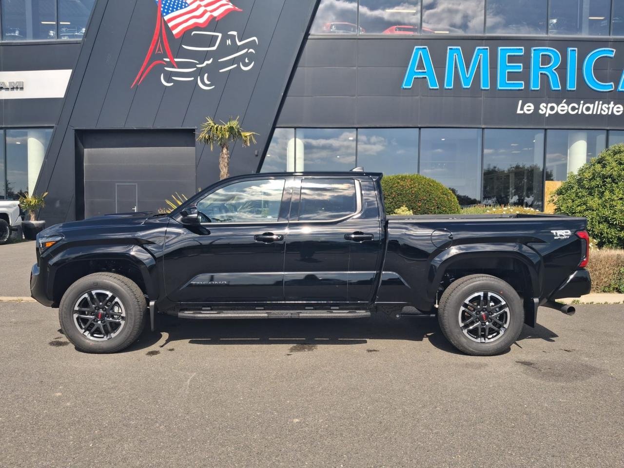 TOYOTA TACOMA TRD SPORT PREMIUM