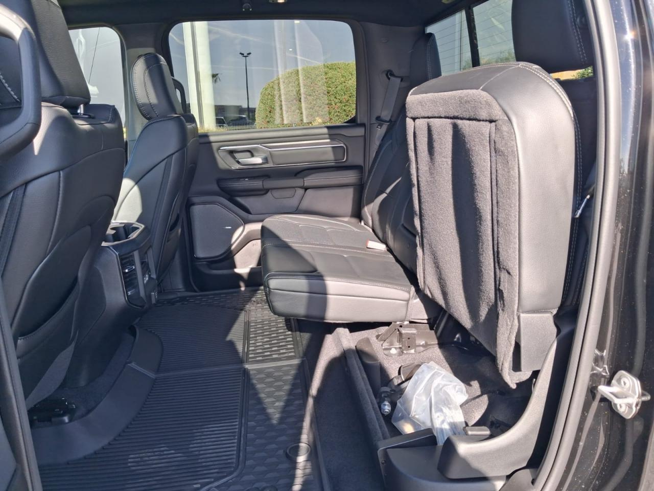 DODGE RAM 1500 CREW CAB REBEL AIR