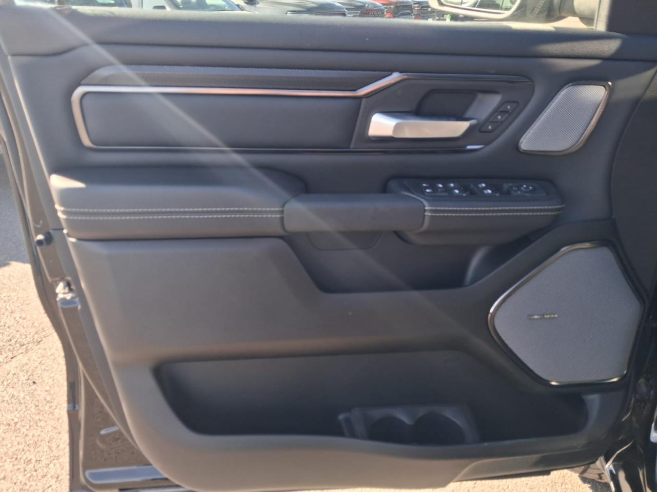 DODGE RAM 1500 CREW CAB REBEL AIR