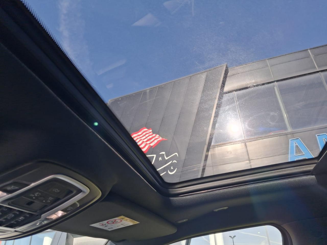 DODGE RAM 1500 CREW CAB REBEL AIR