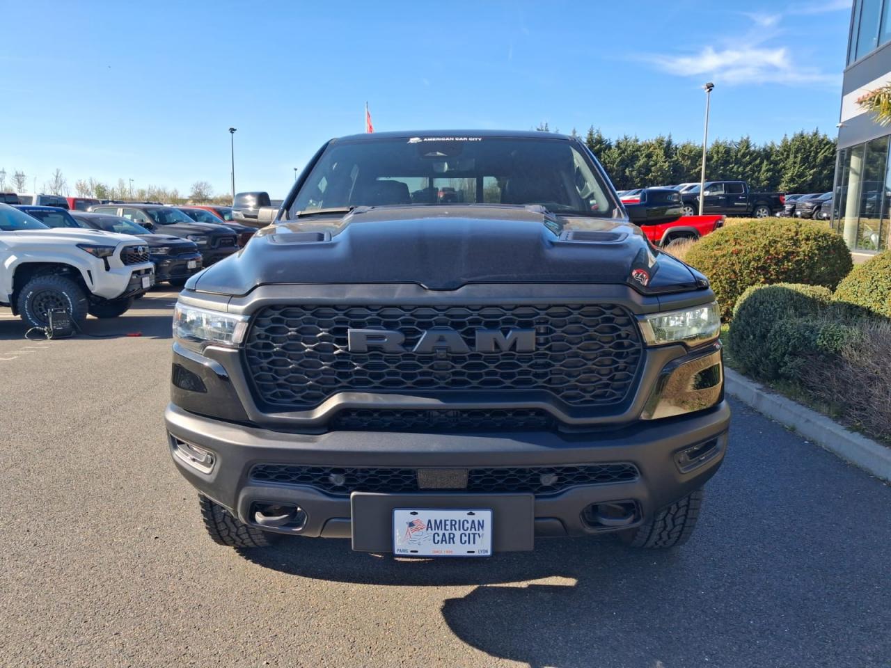 DODGE RAM 1500 CREW CAB REBEL AIR