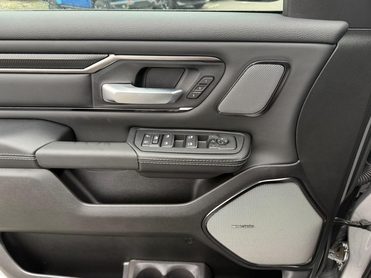 DODGE RAM 1500 CREW CAB REBEL