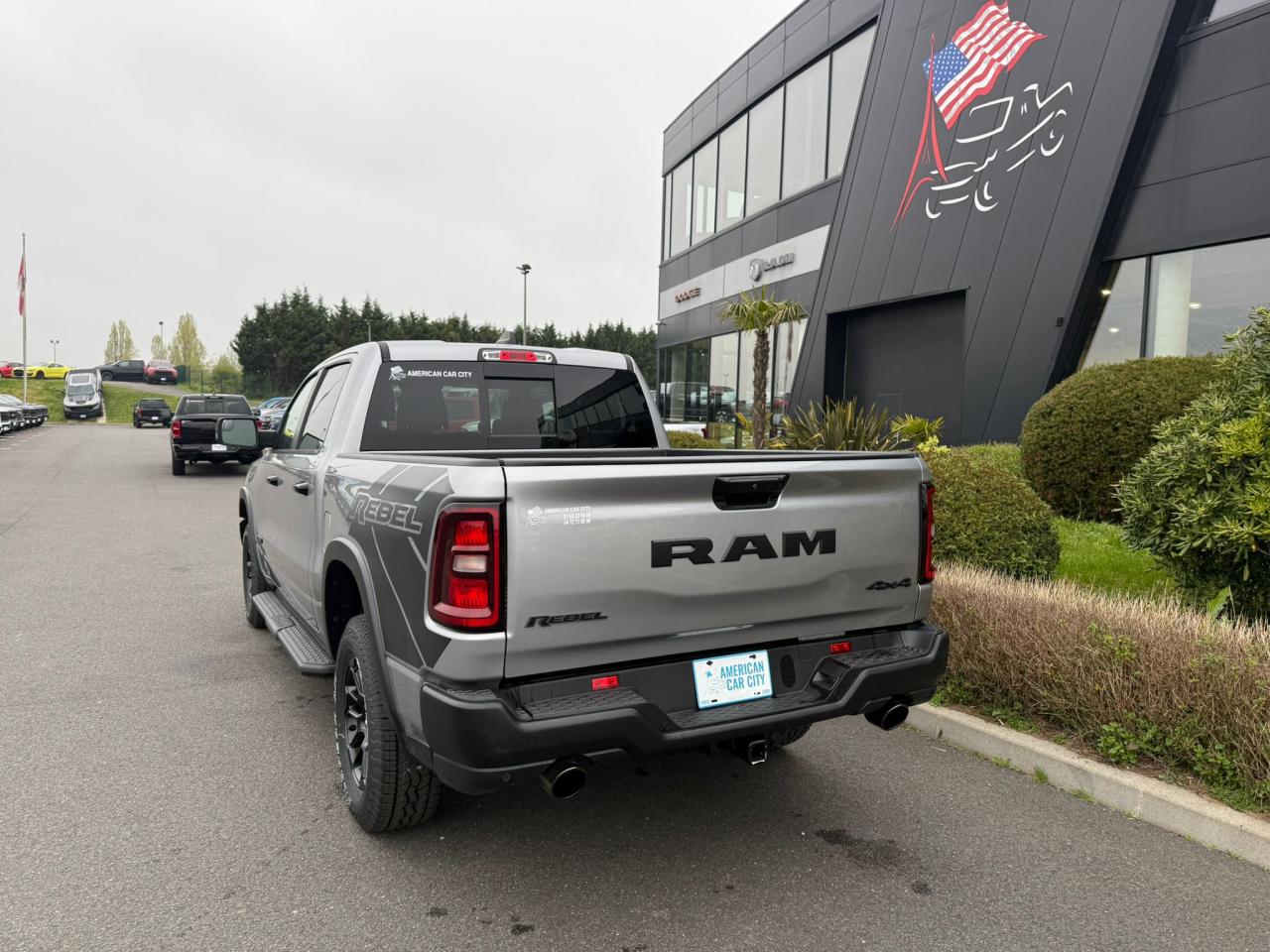 DODGE RAM 1500 CREW CAB REBEL