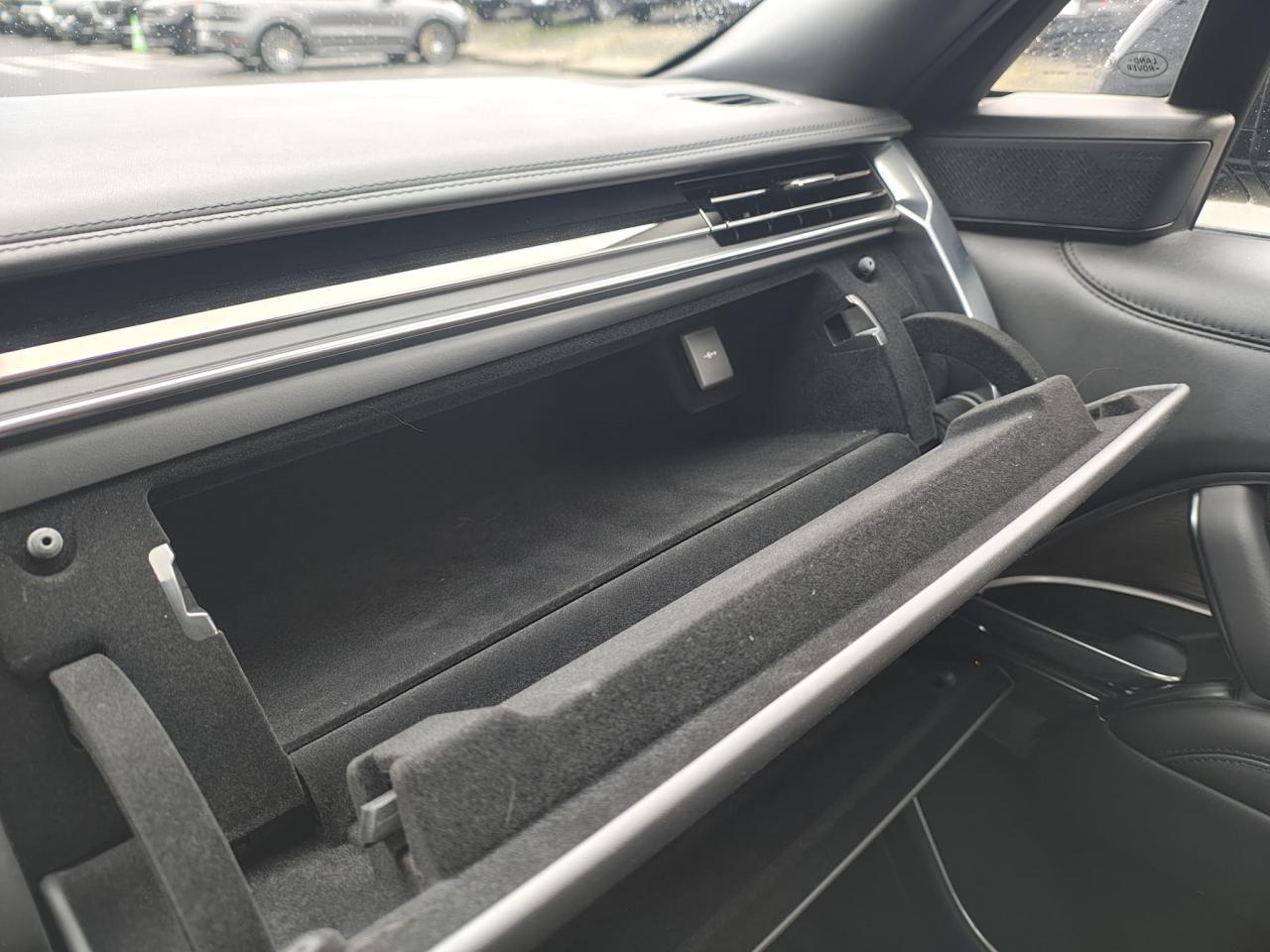 LAND ROVER RANGE ROVER 3.0 P550e - BVA Autobiography