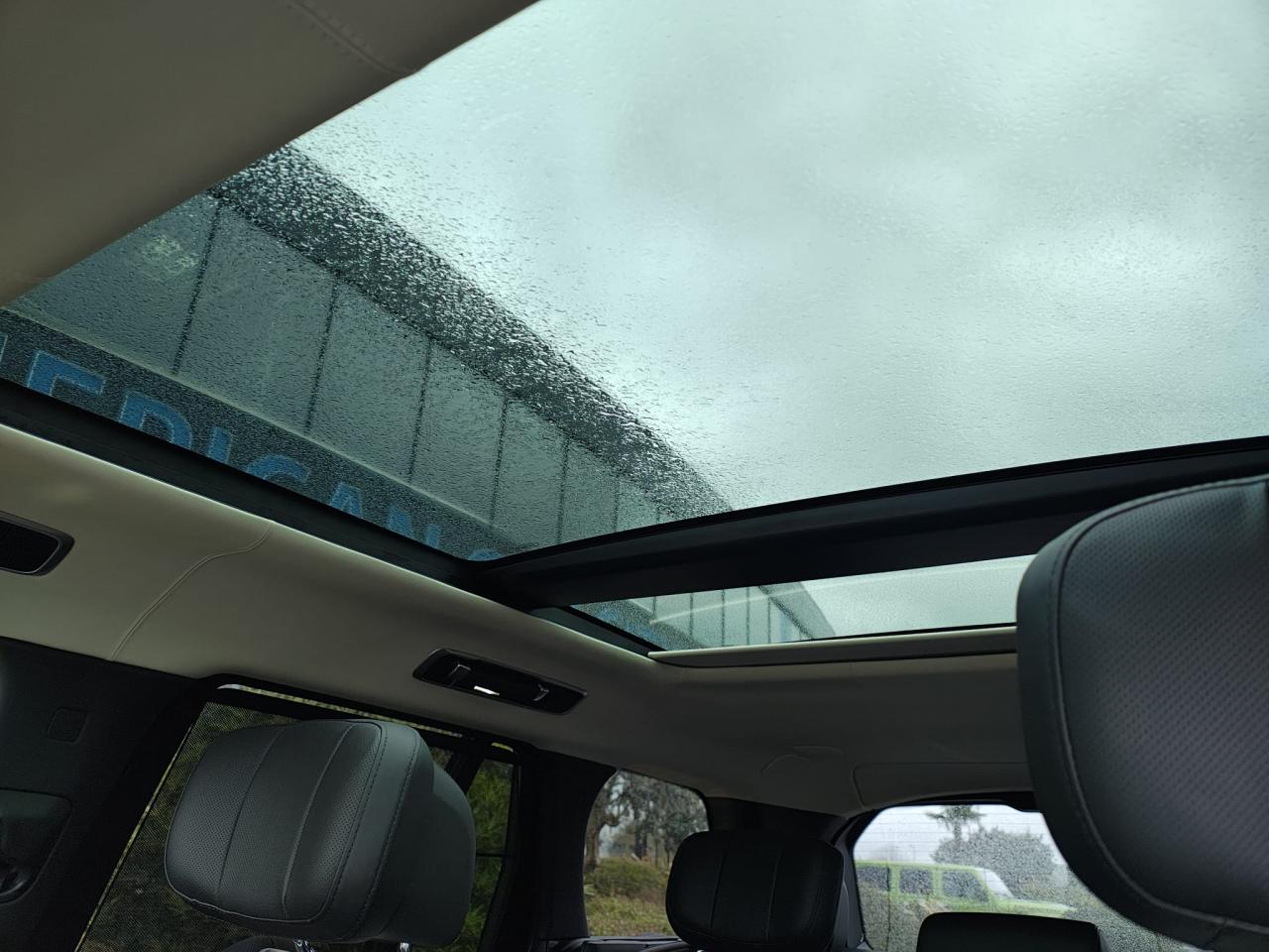 LAND ROVER RANGE ROVER 3.0 P550e - BVA Autobiography