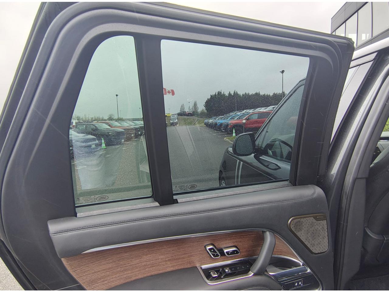 LAND ROVER RANGE ROVER 3.0 P550e - BVA Autobiography