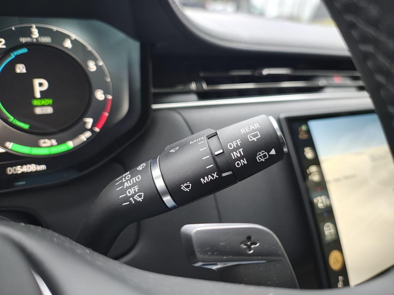 LAND ROVER RANGE ROVER 3.0 P550e - BVA Autobiography