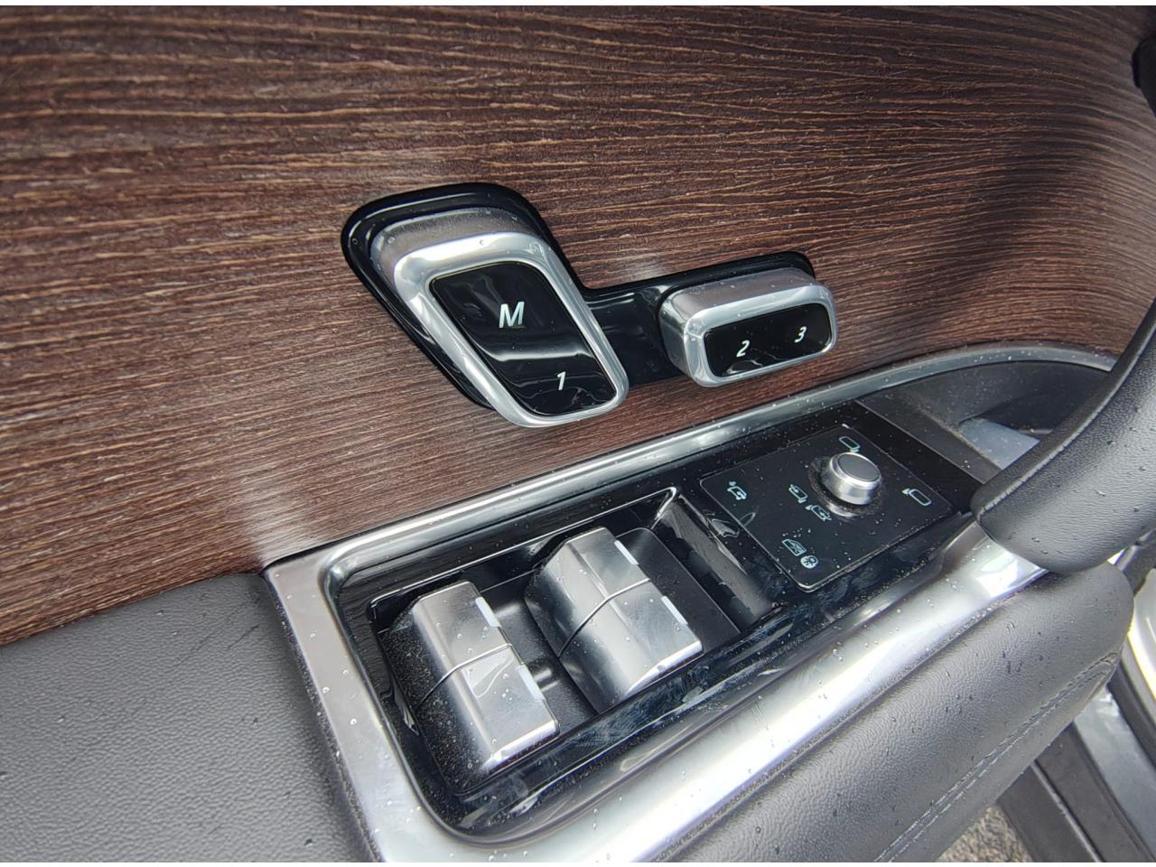 LAND ROVER RANGE ROVER 3.0 P550e - BVA Autobiography