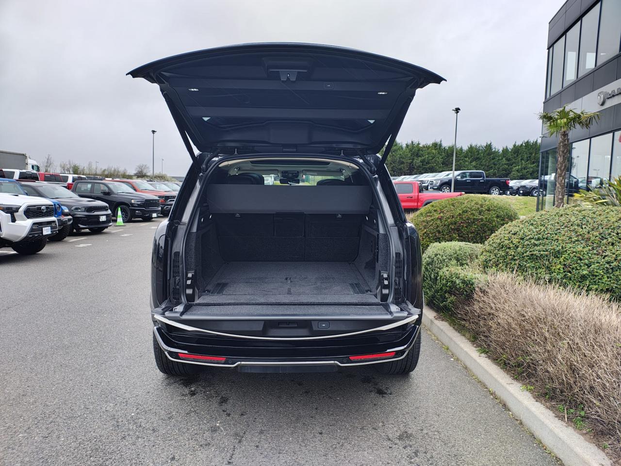 LAND ROVER RANGE ROVER 3.0 P550e - BVA Autobiography