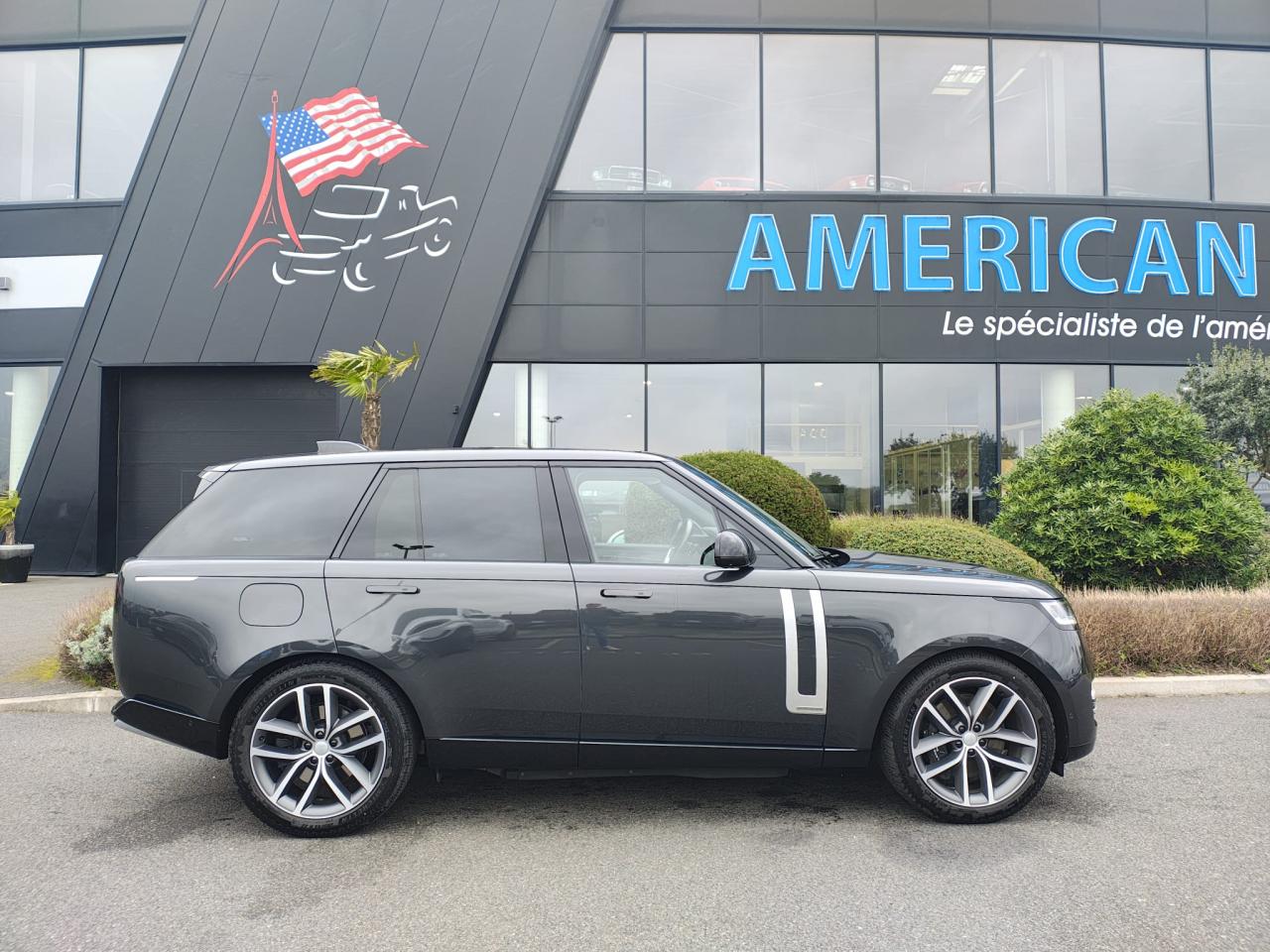 LAND ROVER RANGE ROVER 3.0 P550e - BVA Autobiography