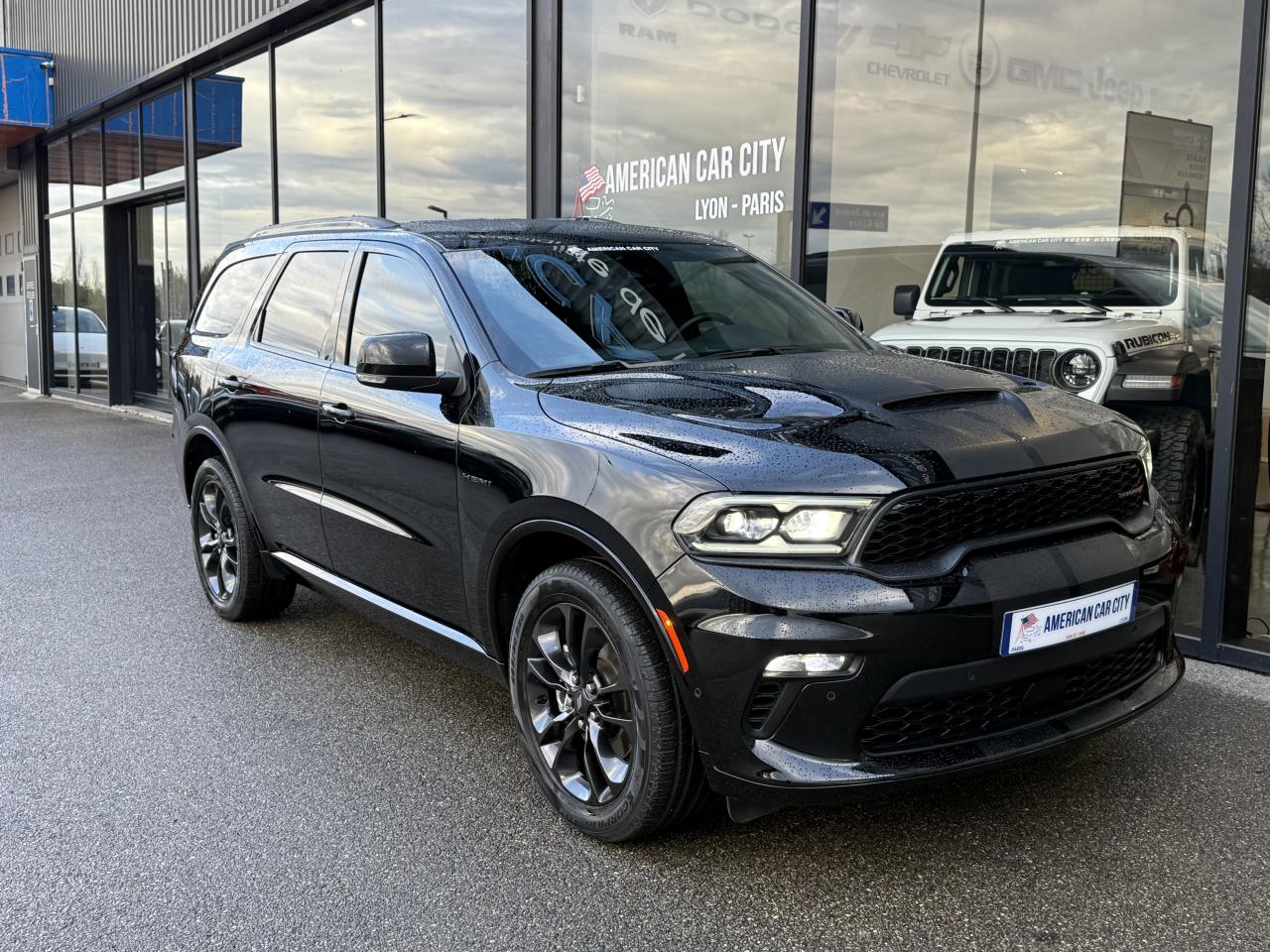 DODGE DURANGO 5.7L RT PREMIUM - PAS DE MALUS
