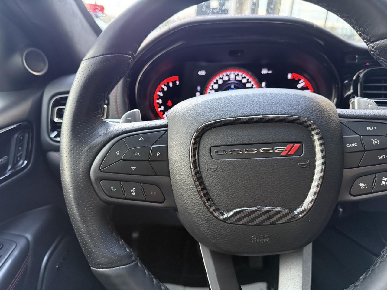 DODGE DURANGO 5.7L RT PREMIUM - PAS DE MALUS