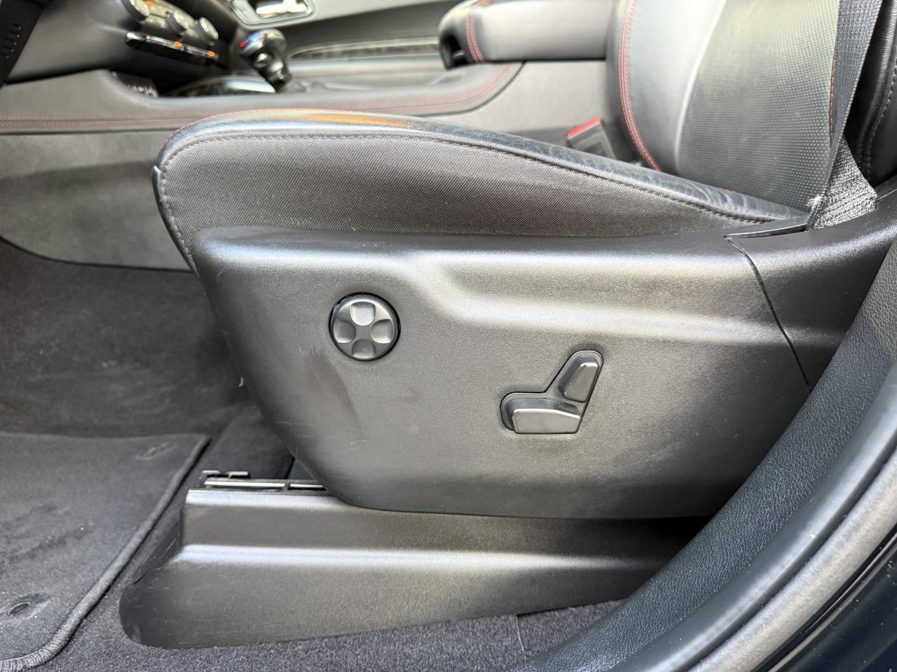 DODGE DURANGO 5.7L RT PREMIUM - PAS DE MALUS