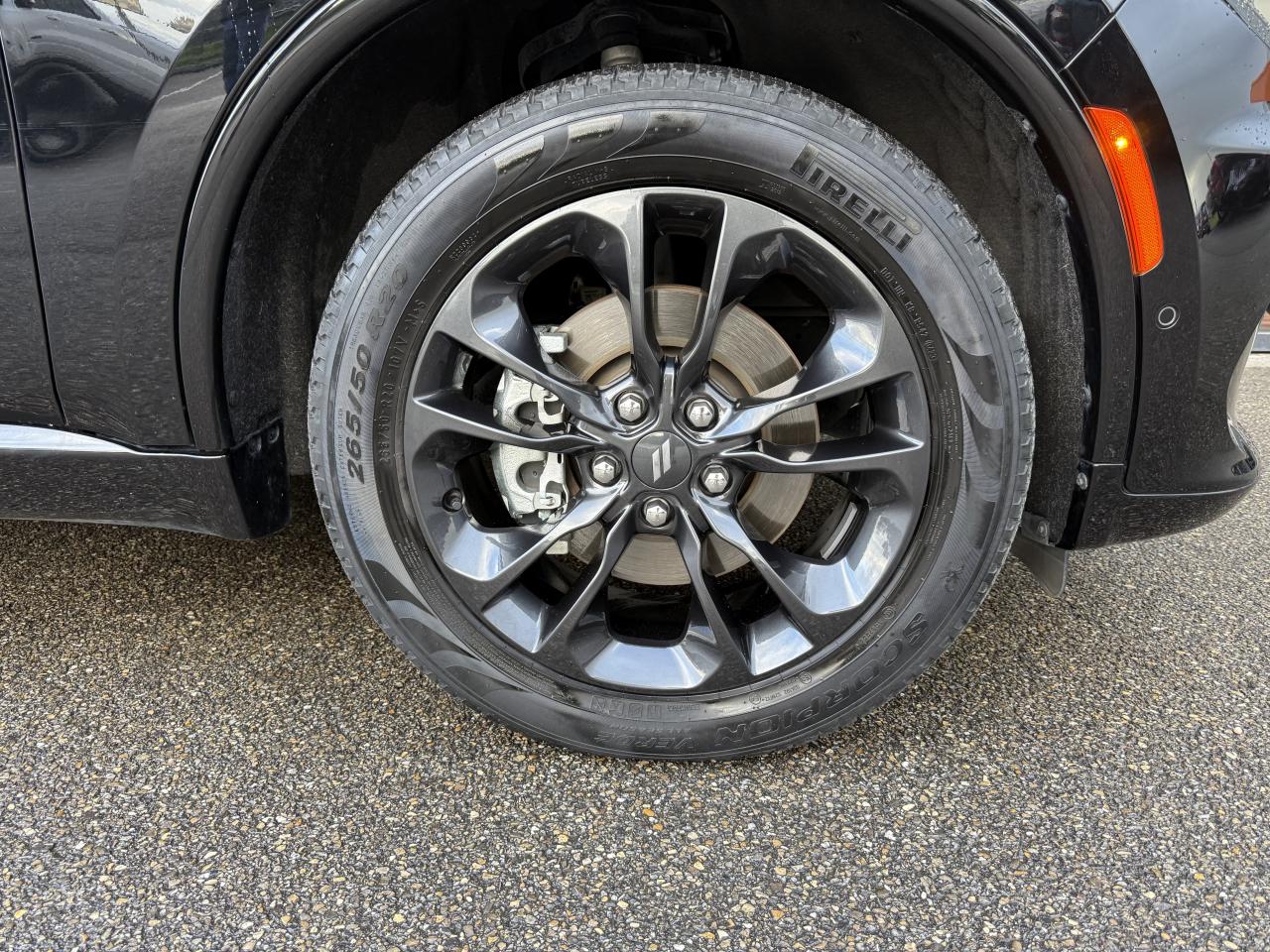 DODGE DURANGO 5.7L RT PREMIUM - PAS DE MALUS