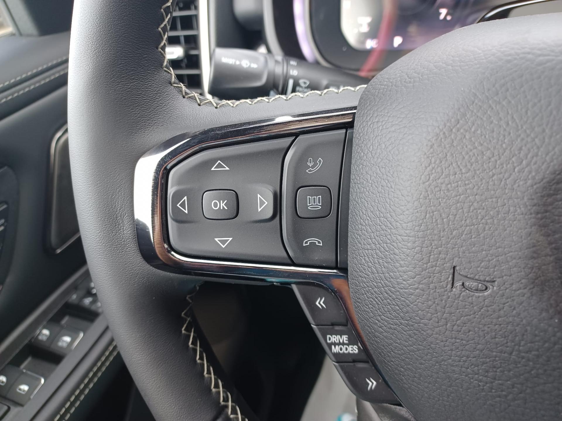 DODGE RAM 1500 CREW LIMITED V8 5.7L HEMI HAYON MULTI