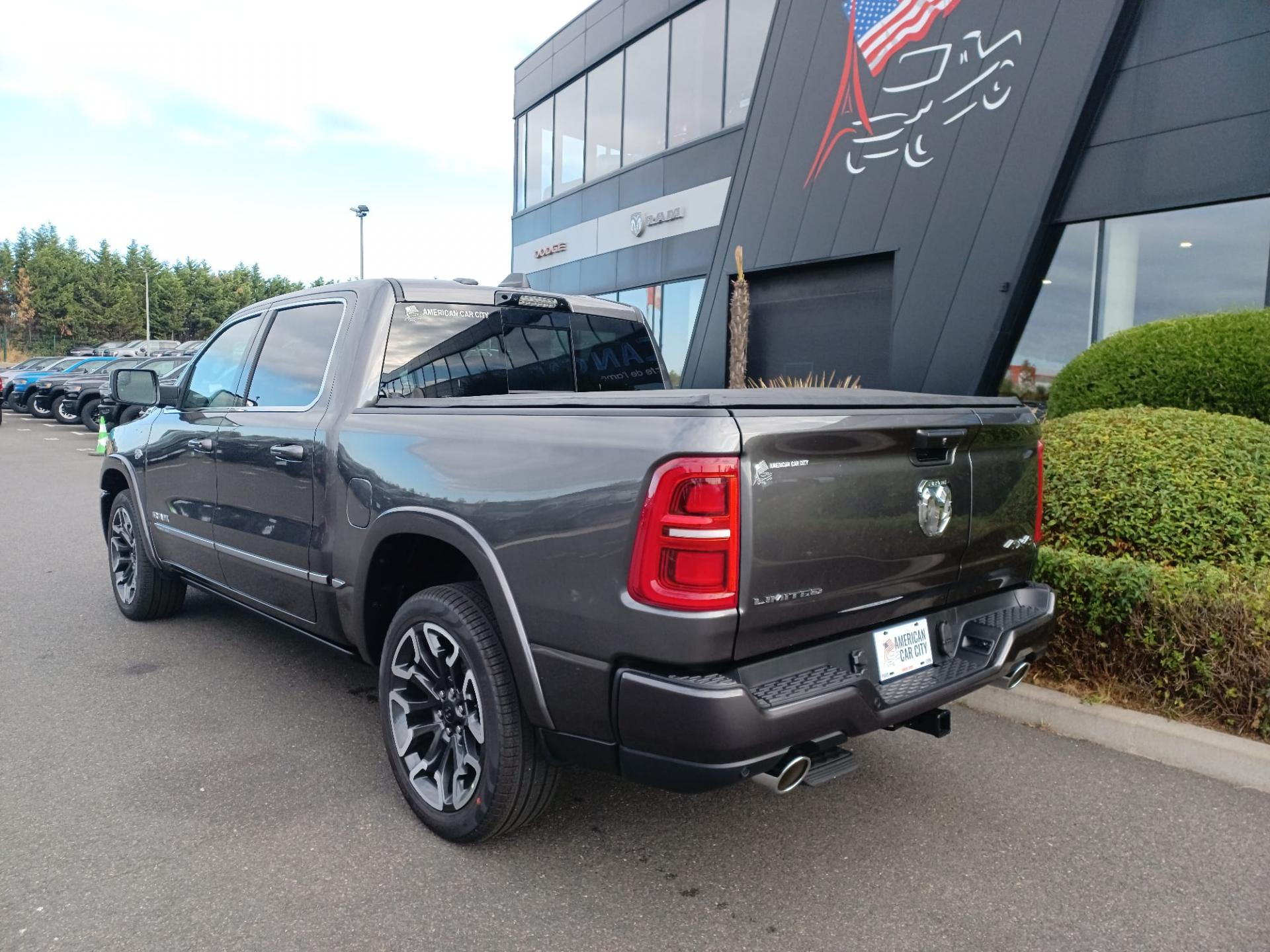 DODGE RAM 1500 CREW LIMITED V8 5.7L HEMI HAYON MULTI