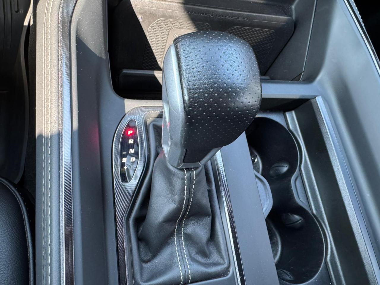 DODGE RAM 1500 CREW CAB TRX 6.2L V8