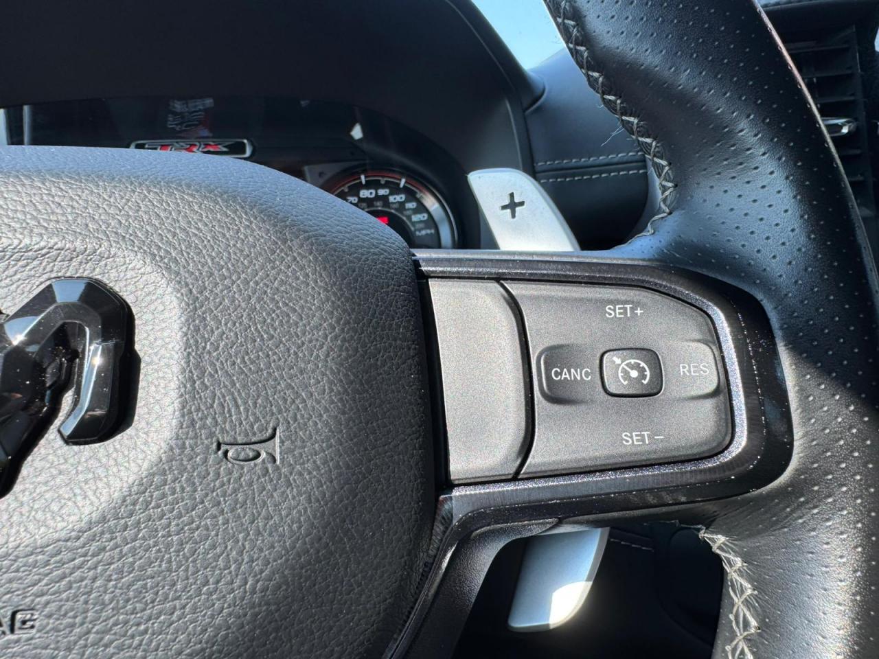 DODGE RAM 1500 CREW CAB TRX 6.2L V8