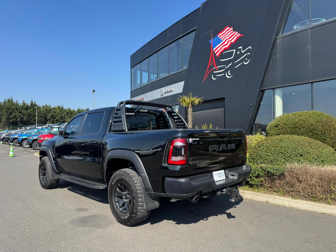 DODGE RAM 1500 CREW CAB TRX 6.2L V8