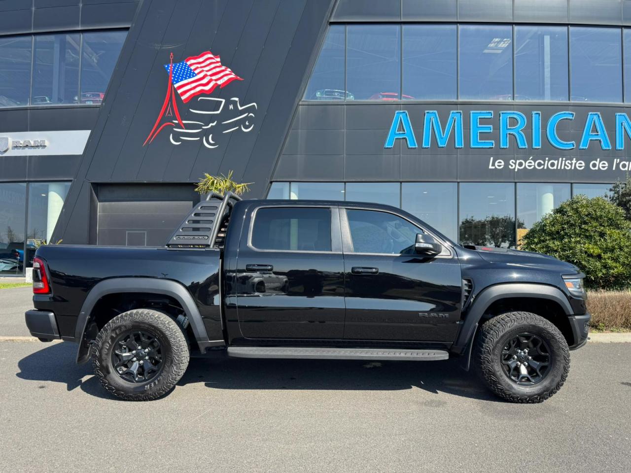 DODGE RAM 1500 CREW CAB TRX 6.2L V8