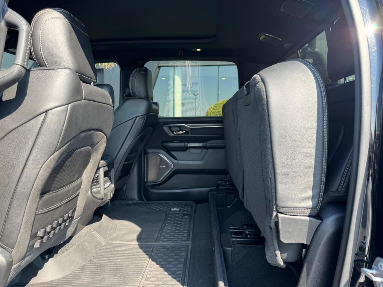 DODGE RAM 1500 CREW CAB TRX 6.2L V8