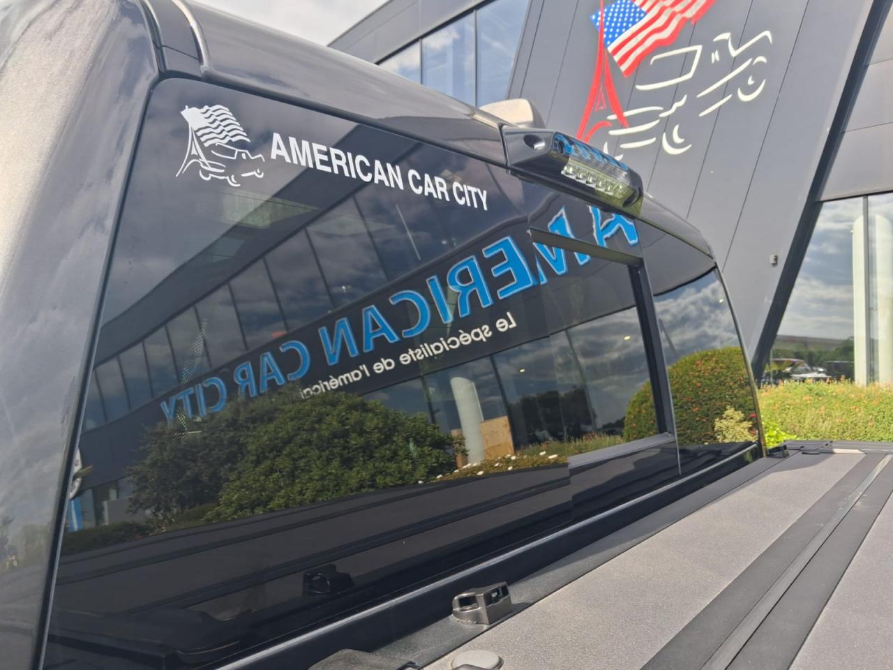 DODGE RAM 1500 CREW LIMITED NIGHT EDITION RAMBOX