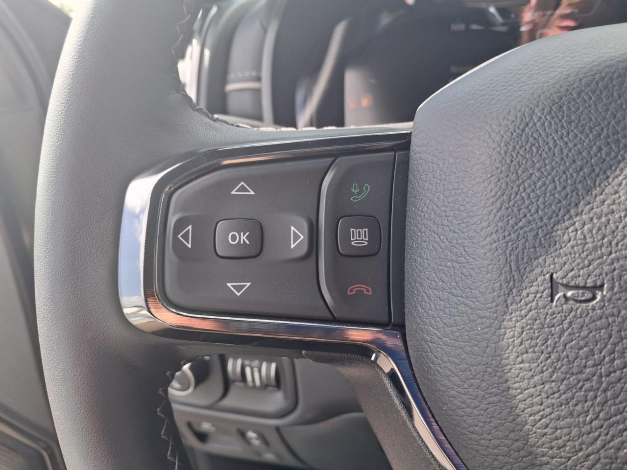 DODGE RAM 1500 CREW LIMITED NIGHT EDITION RAMBOX