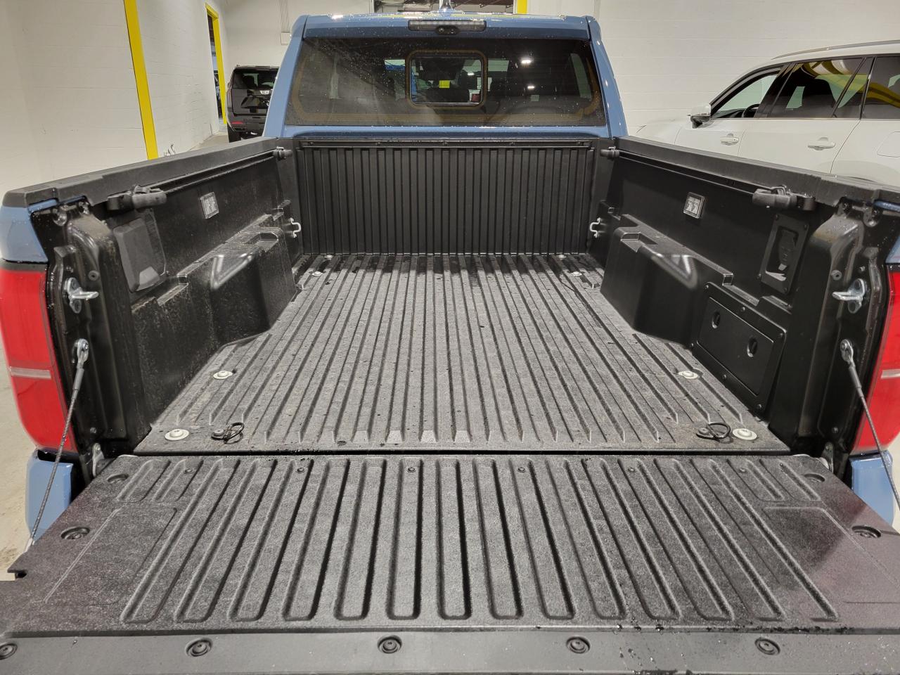 TOYOTA TACOMA TRD SPORT PREMIUM