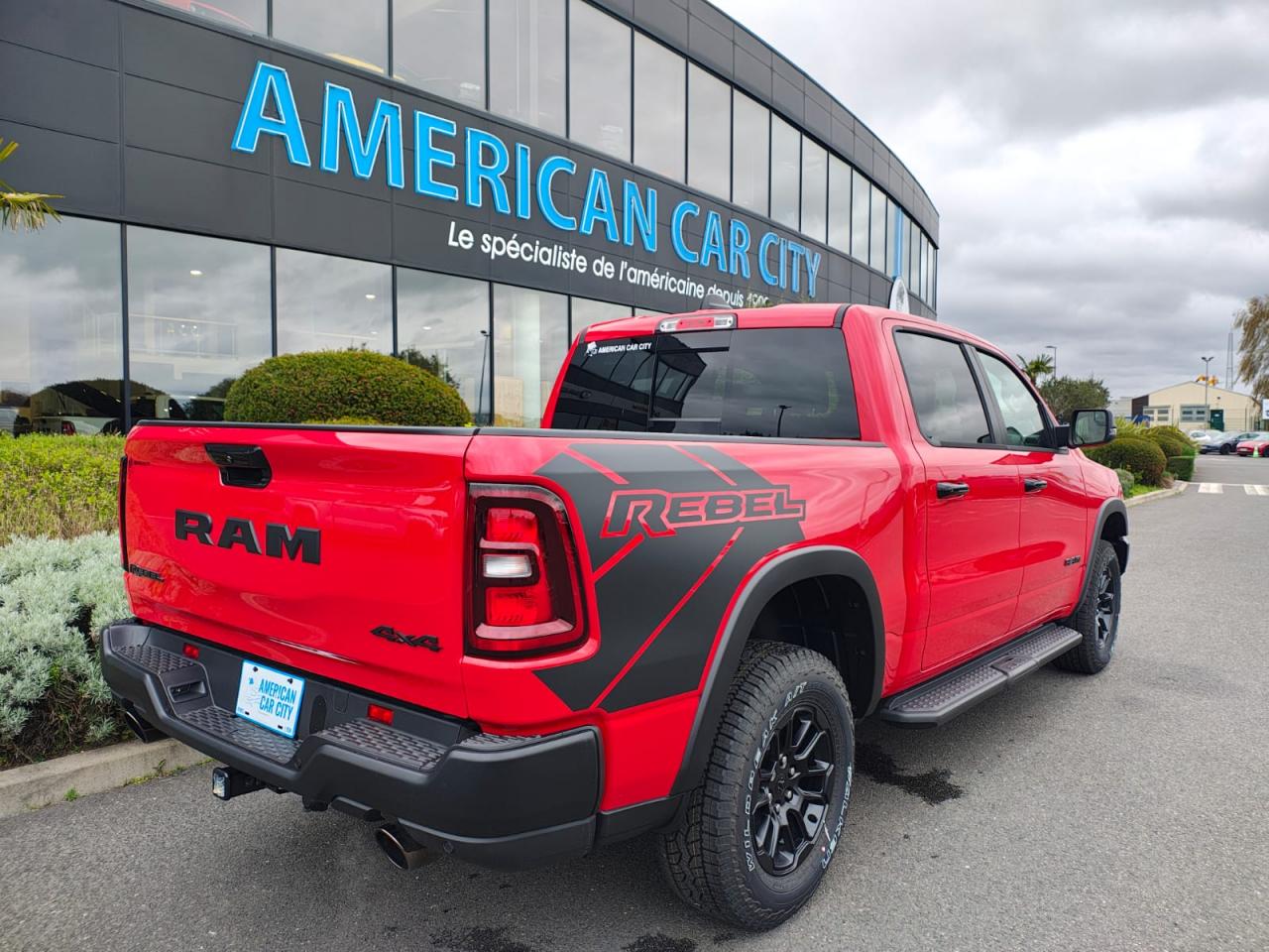 DODGE RAM 1500 CREW CAB REBEL
