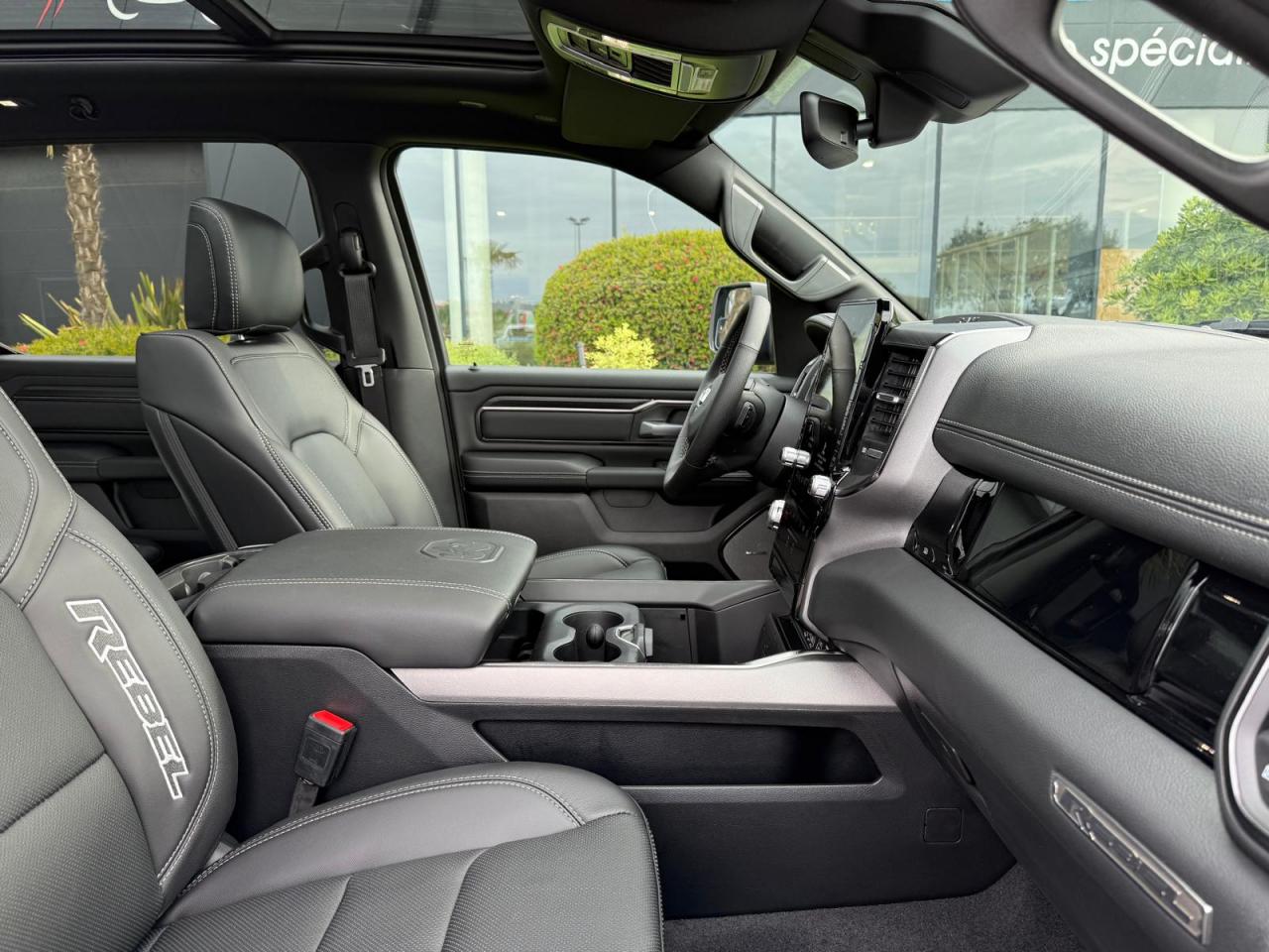 DODGE RAM 1500 CREW CAB REBEL