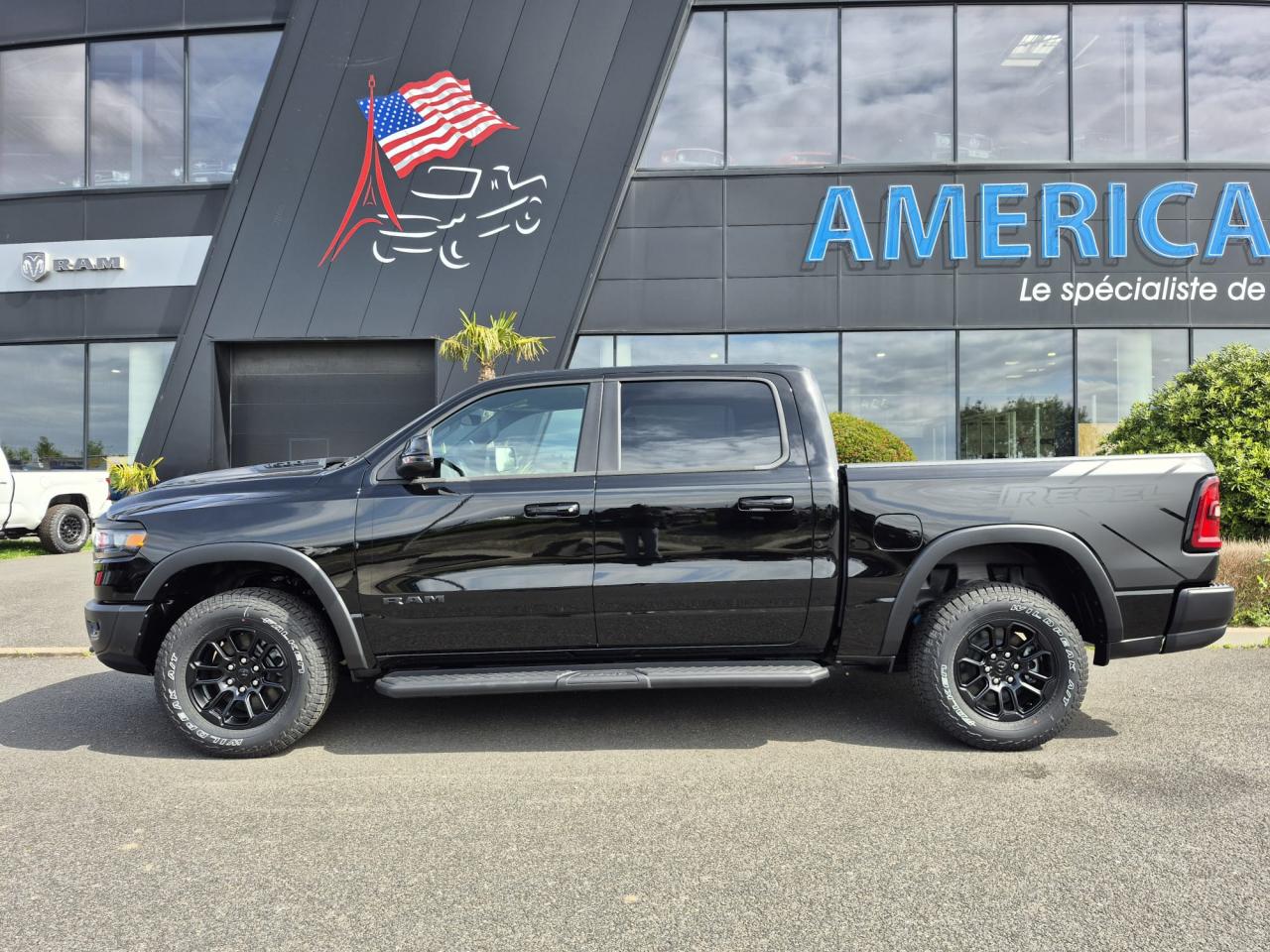 DODGE RAM 1500 CREW CAB REBEL