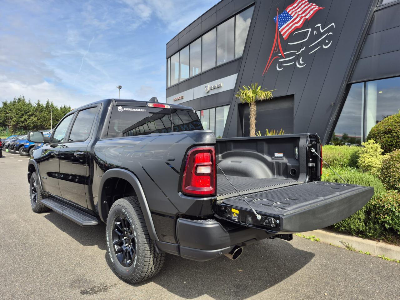 DODGE RAM 1500 CREW CAB REBEL