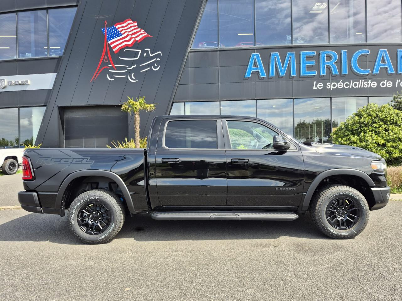 DODGE RAM 1500 CREW CAB REBEL