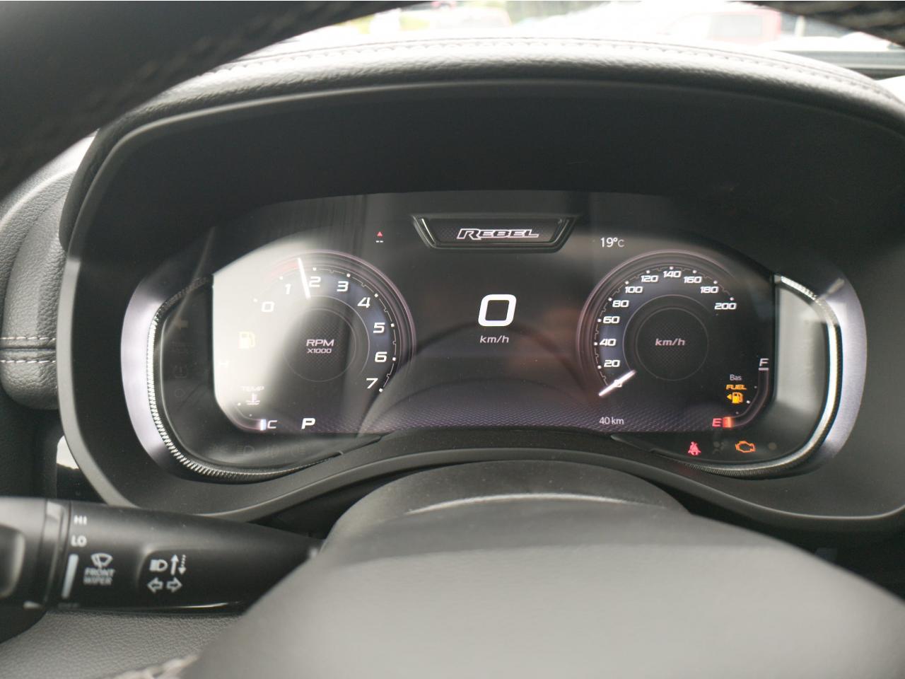 DODGE RAM 1500 CREW CAB REBEL