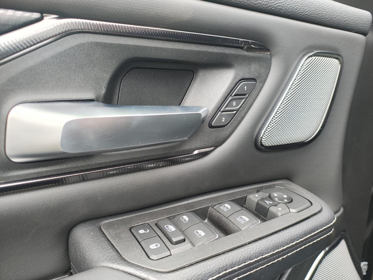 DODGE RAM 1500 CREW CAB REBEL