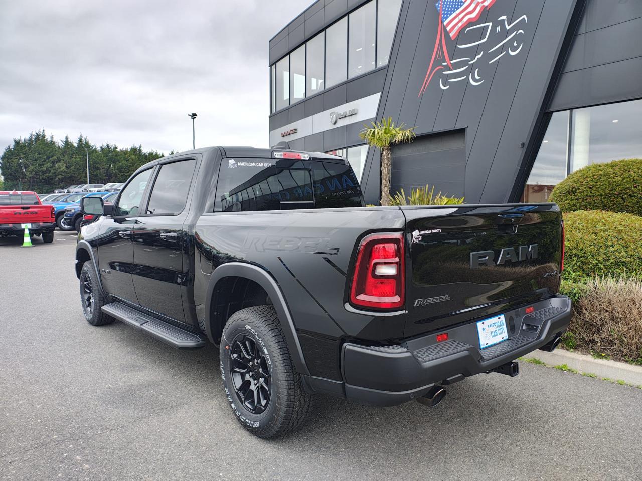 DODGE RAM 1500 CREW CAB REBEL