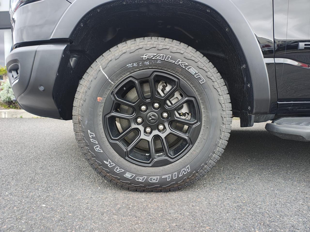 DODGE RAM 1500 CREW CAB REBEL