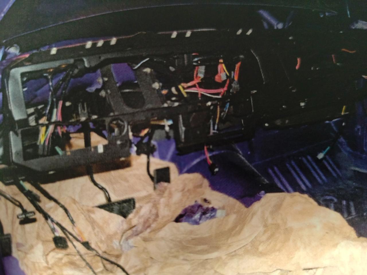 DODGE CHALLENGER BIG BLOCK 383, ORIGINE FRANCE